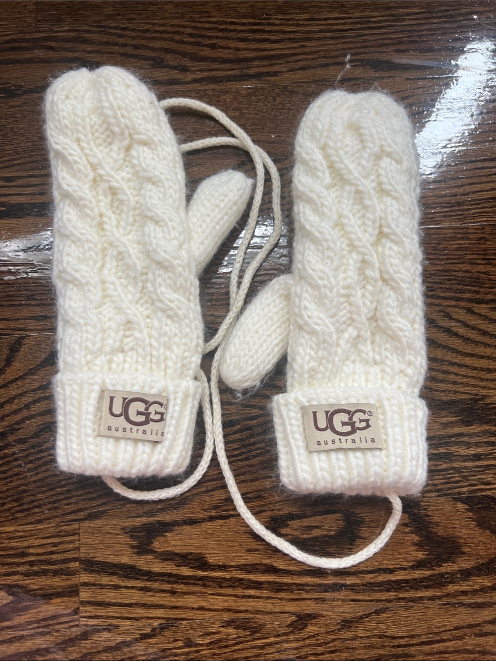 UGG Cream Cable-Knit Mittens with Connecting Cord
